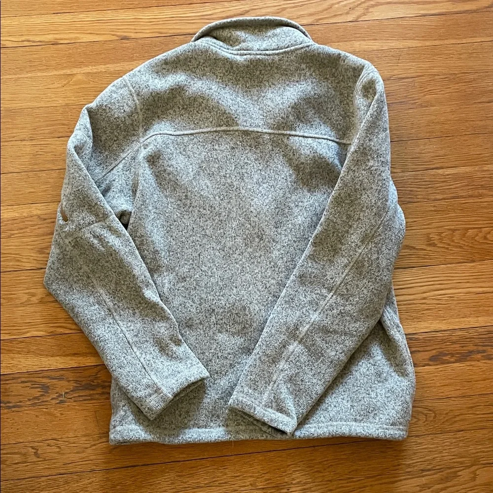 The North Face Men's Half-Zip Pullover in Heather Gray - Picture 7 of 9